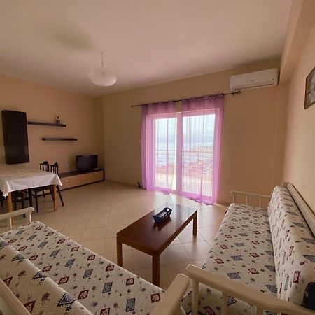 סרנדה L.T. Apartment 5Th Street מראה חיצוני תמונה