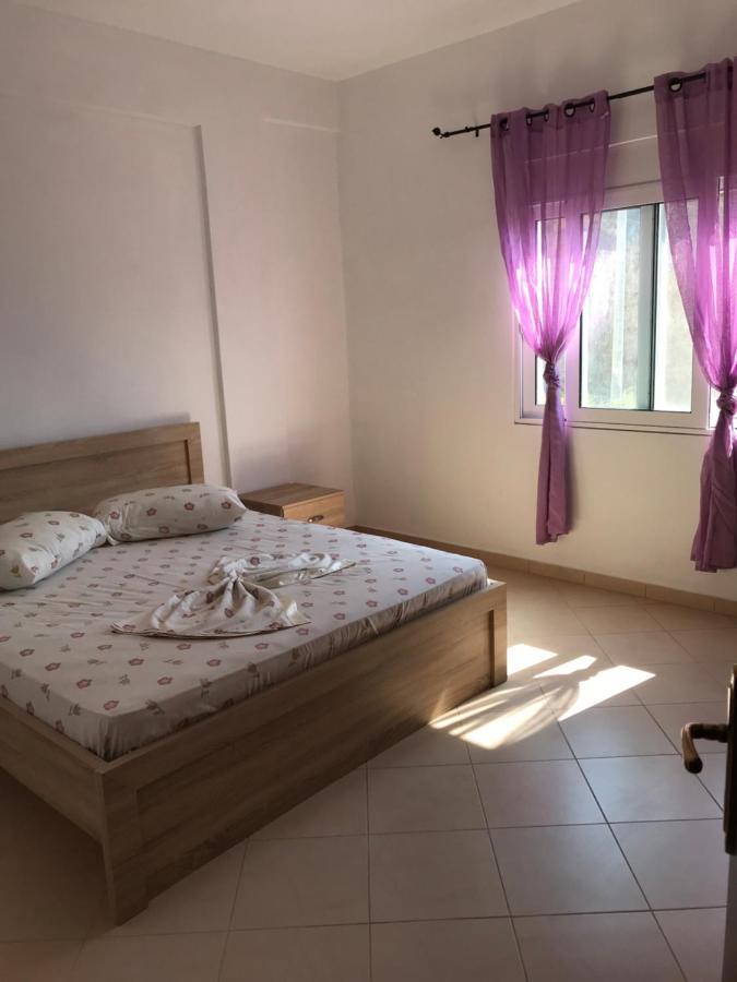 סרנדה L.T. Apartment 5Th Street מראה חיצוני תמונה