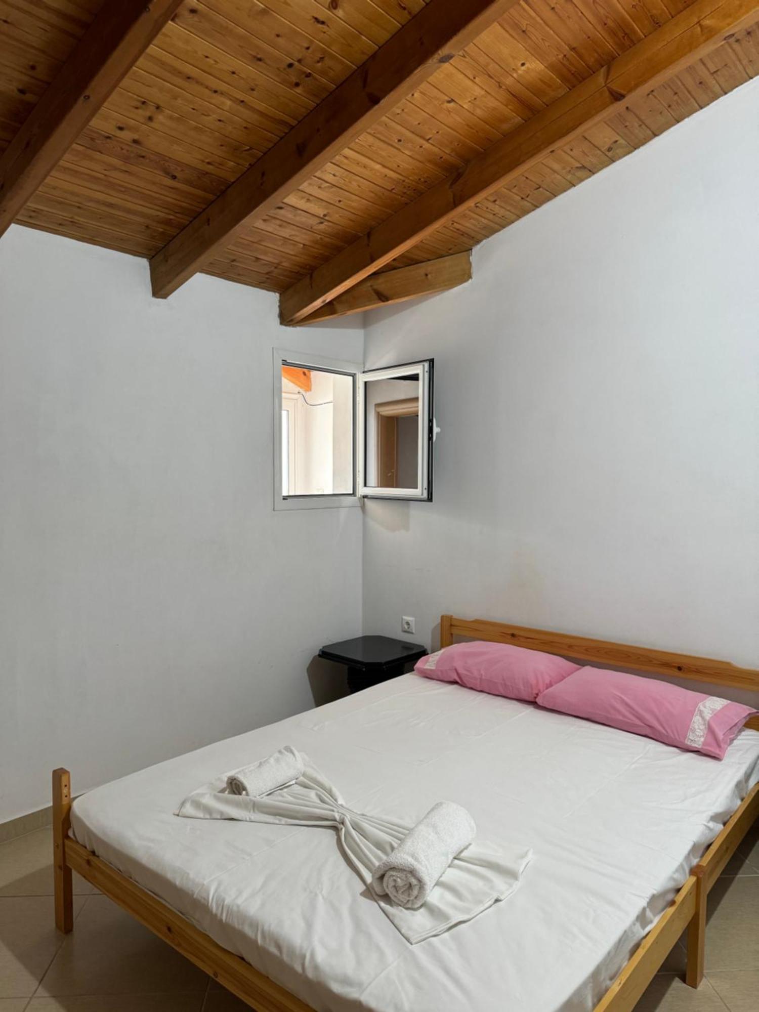 סרנדה L.T. Apartment 5Th Street מראה חיצוני תמונה